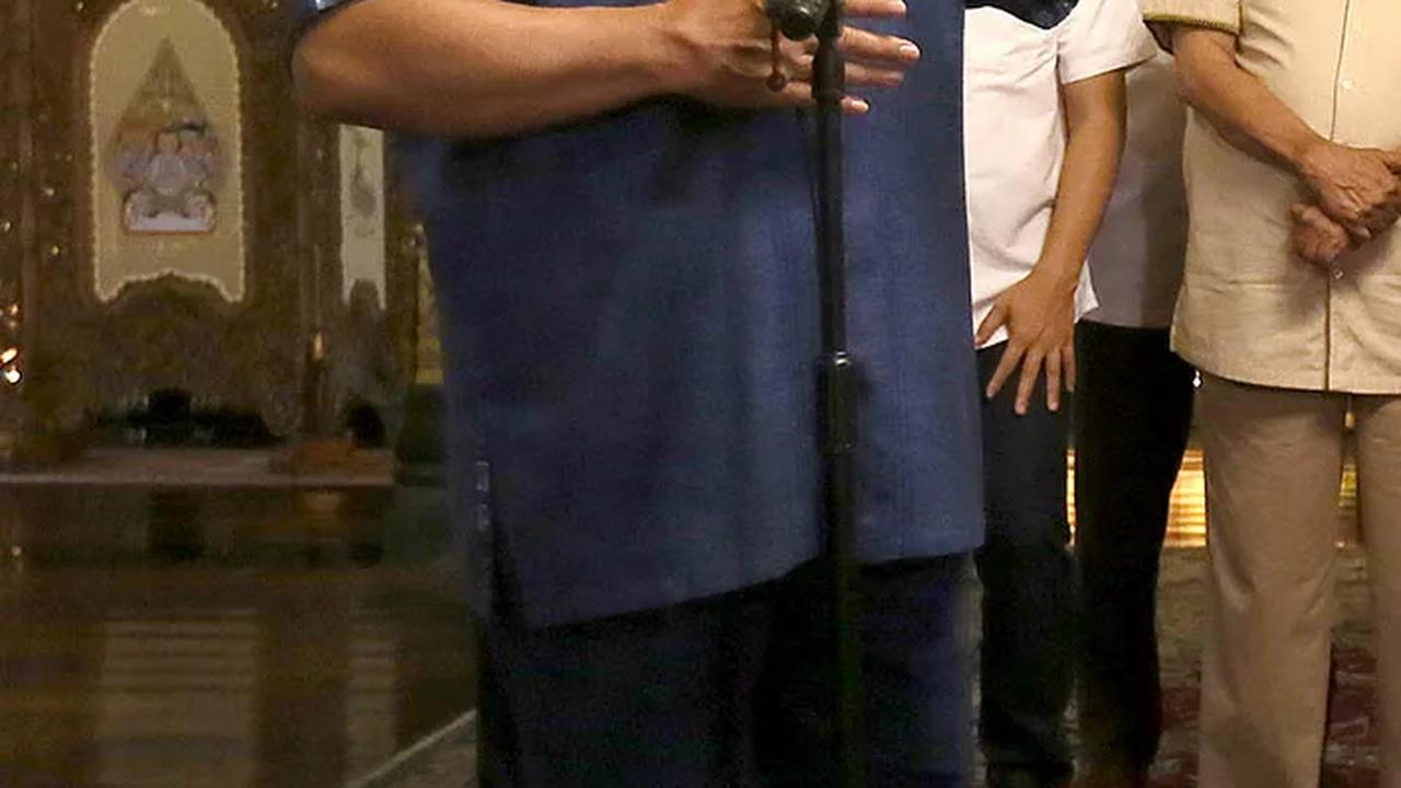 VIDEO: Sikap Sempurna Prabowo dan Luhut, Dua Jenderal Darah Kopassus Saling Beri Hormat