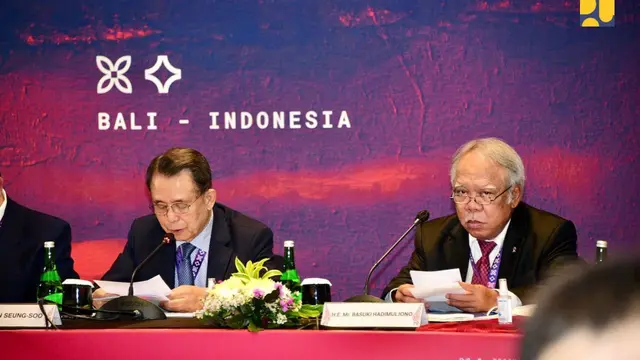 Menteri PUPR Basuki Hadimuljono dalam The 20th Meeting of The HELP on Water and Disasters, Kamis (10/11/22) di Conrad Hotel, Bali. (Dok Kementerian PUPR)