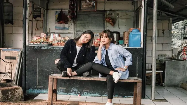 Kerap Main Sinetron Bareng, Ini 6 Kebersamaan Audi Marissa dan Esta Pramanita