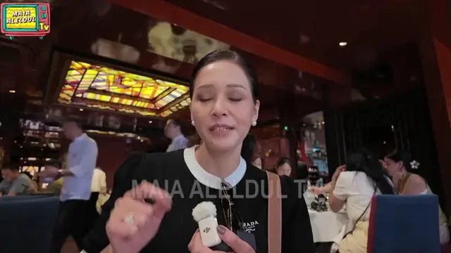 Gaya Maia Estianty saat Liburan di Paris (Foto: YouTube MAIA ALELDUL TV)