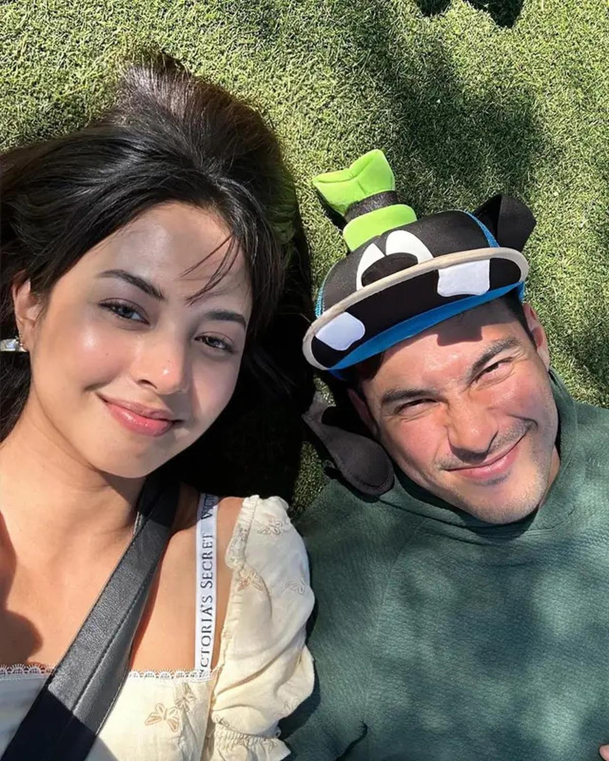 Gaya Simpel Aurelie Moeremans Menikah dengan Tyler Bigenho di Amerika Serikat