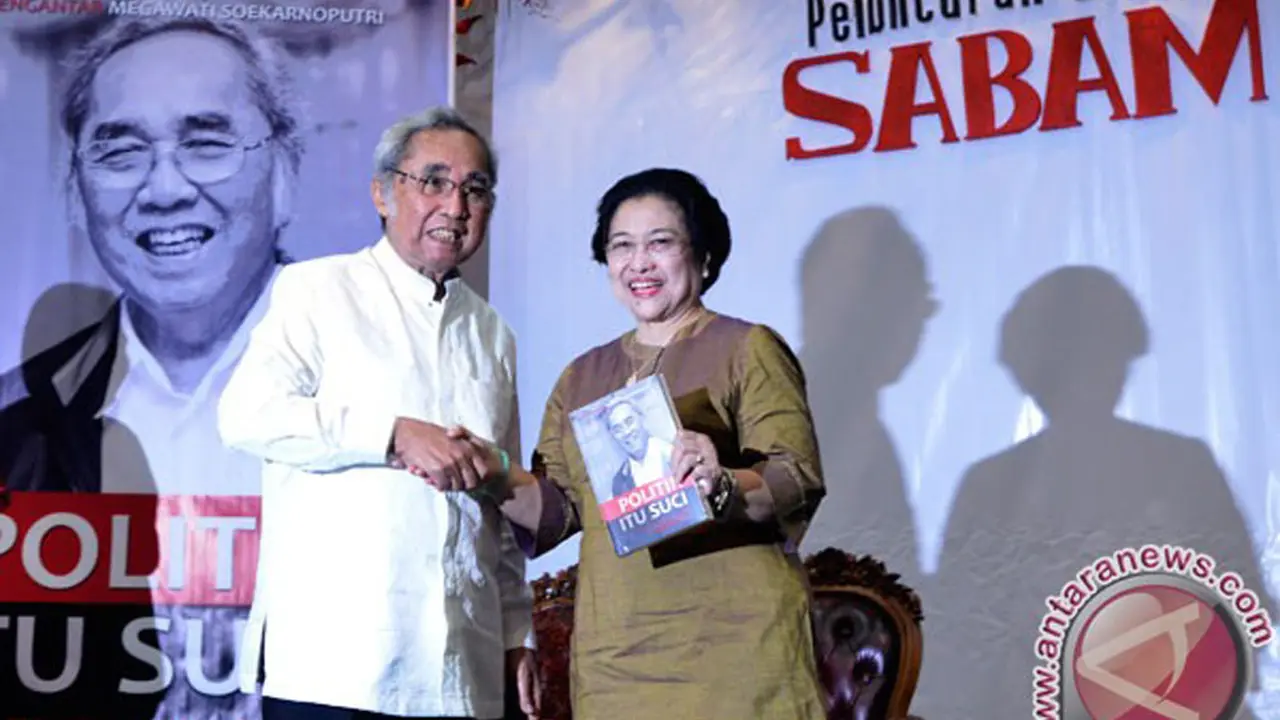 Sabam Sirait dan Megawati Soekarnoputri