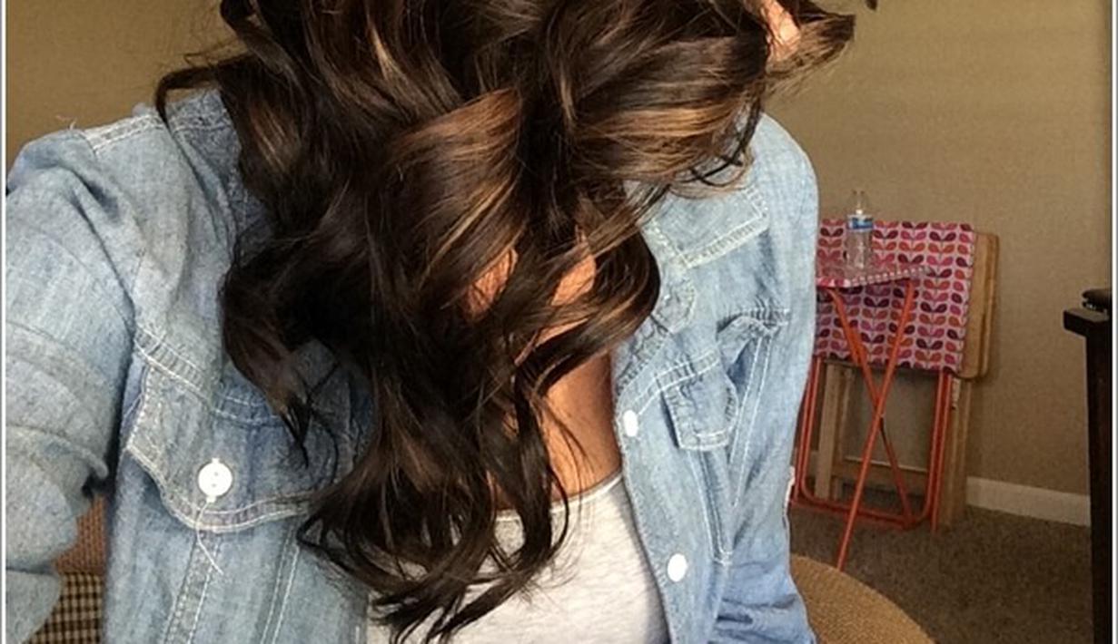 7 Inspirasi Style Rambut Highlight WarnaWarni Anti Norak Photo