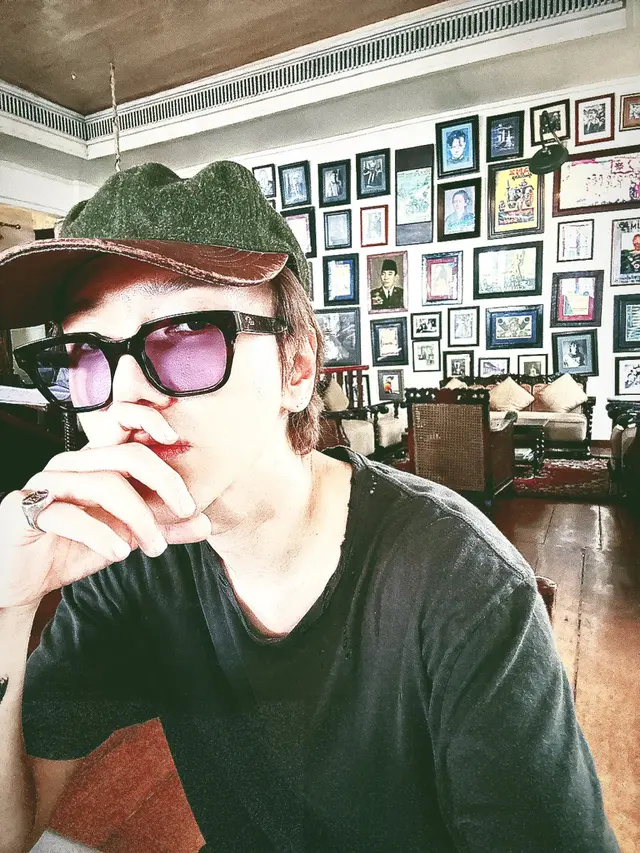 Yesung Super Junior jalan-jalan di Jakarta. (Twitter/ shfly3424)