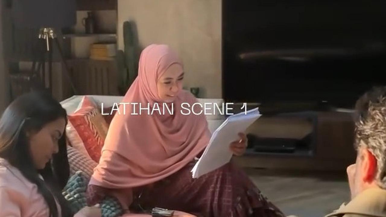 Terharu Dramanya Jadi Tontonan Favorit, Oki Setiana Dewi Bagikan 5 Momen Saat Syuting Series Ramadan Mesir