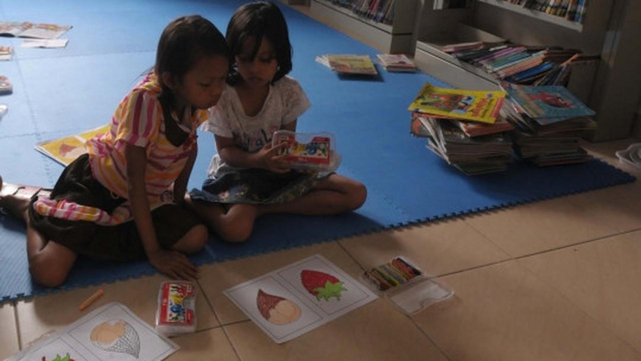 Keceriaan bocah Kp Pulo manfaatkan area Rusunawa jadi lahan bermain