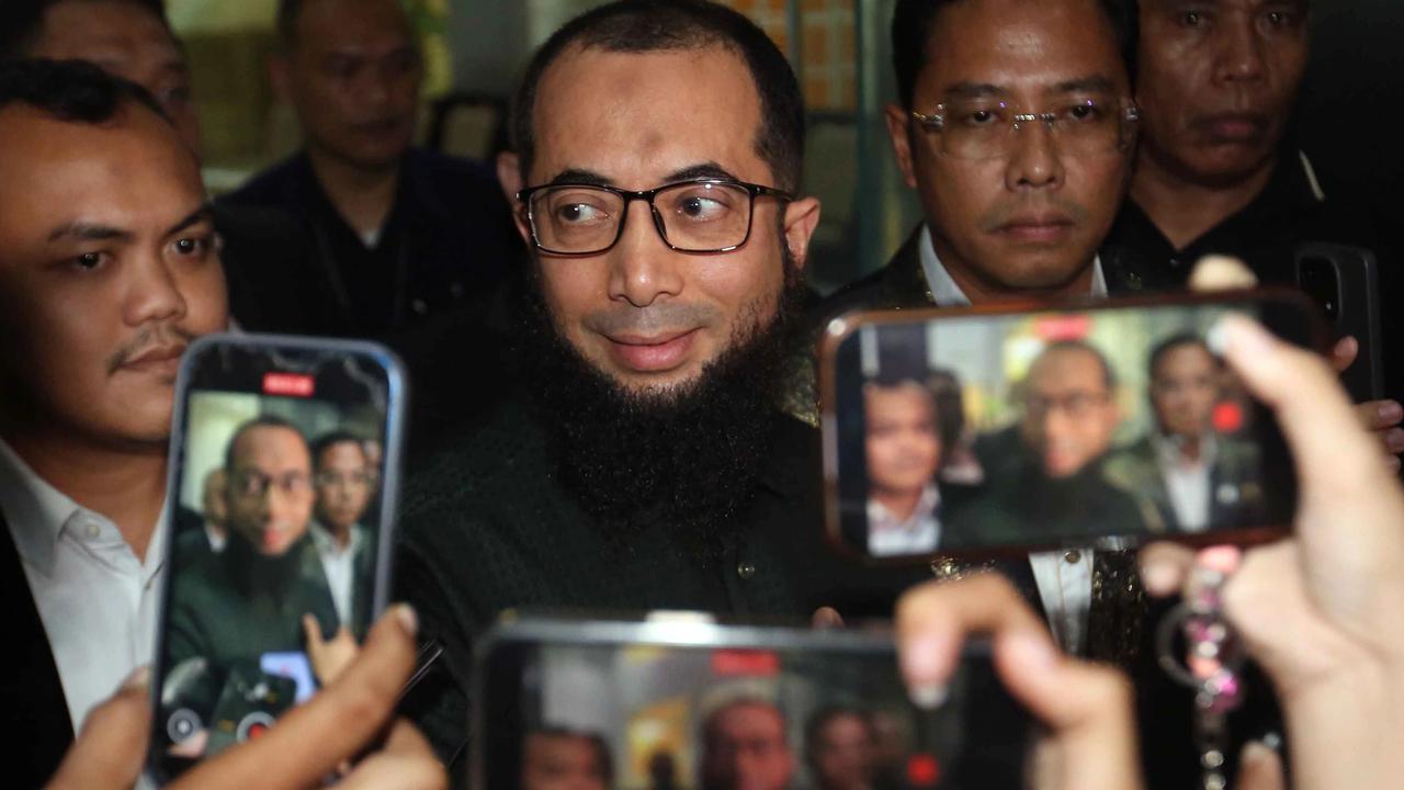 FOTO: Khalid Basalamah Diperiksa Sebagai Saksi Dugaan Korupsi Kuota Haji Tambahan