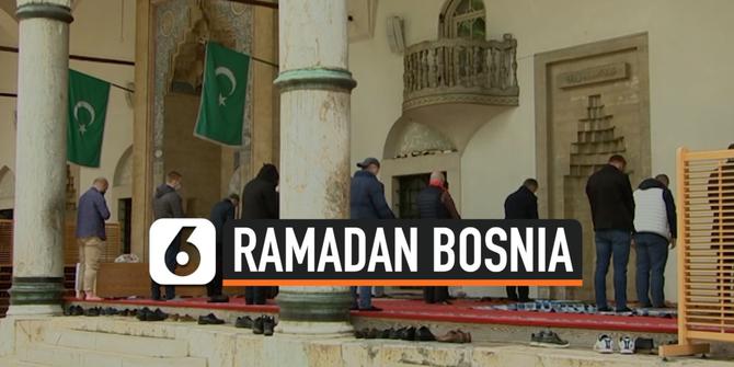VIDEO: Dua Bulan Ditutup, Muslim Bosnia Kembali Bisa Ibadah di Masjid
