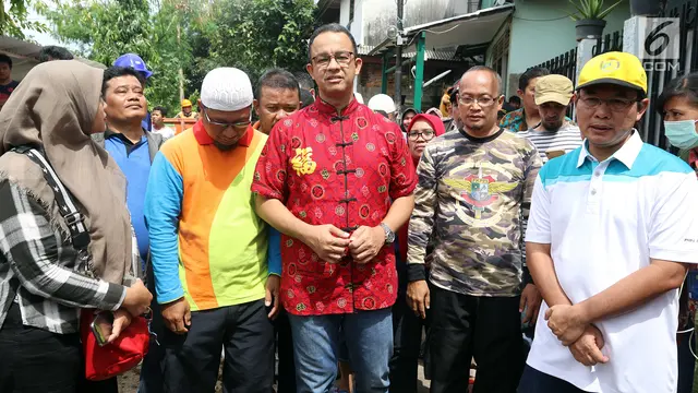 Anies Baswedan Tinjau Jalan Inspeksi Retak