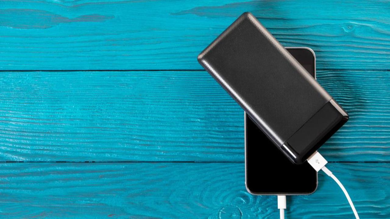 1. Power Bank / Pengisian Daya