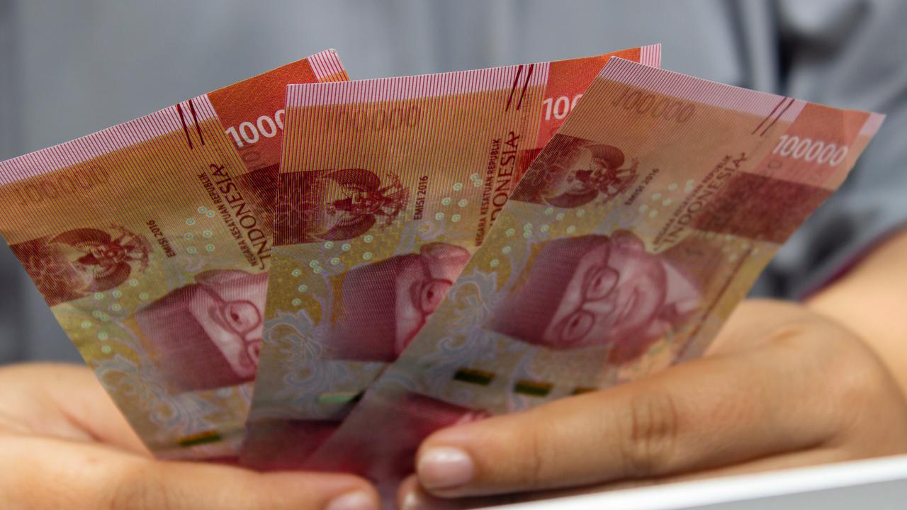 Karyawan Makin Sengsara, Gaji UMR Tinggal Segini Sebelum Dipotong Program Iuran Pensiun Wajib