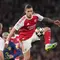 Aksi Riccardo Calafiori dalam laga Arsenal vs Atletico Madrid di leg kedua semifinal Liga Champions 2025/2026, Rabu (6/5/2026). (AP Photo/Alastair Grant)