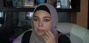 Restu suami adalah syarat utama Dewi Sandra menerima tawaran kerja.