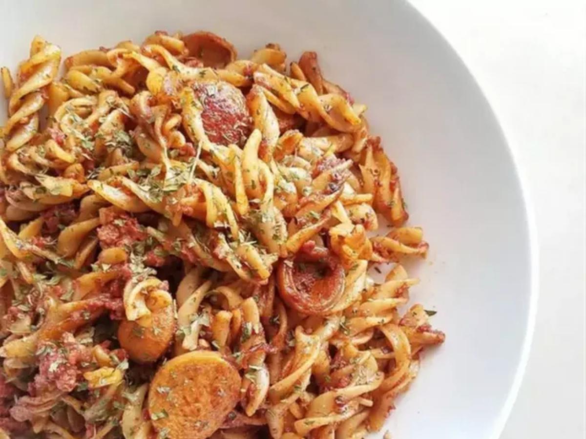 4. Resep Olahan Kornet Fusilli Sosis<br>