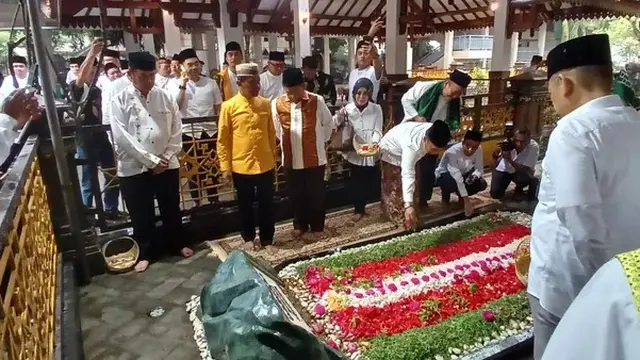 Ingin Jadi Pemimpin yang Amanah, Bahlil Minta Nasihat Ulama Tebuireng