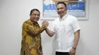 Menteri Badan Usaha Milik Negara (BUMN) Rini M Soemarno mengangkat Doso Agung sebagai Direktur Utama PT Pelabuhan Indonesia III atau Pelindo III (Persero). Dok Kementerian BUMN.
