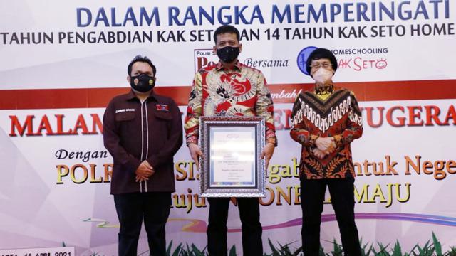 Malam Puncak Penganugerahan Kak Seto Award 2021 dan Pencatat Prestasi Polisi Selebriti (POLIS)