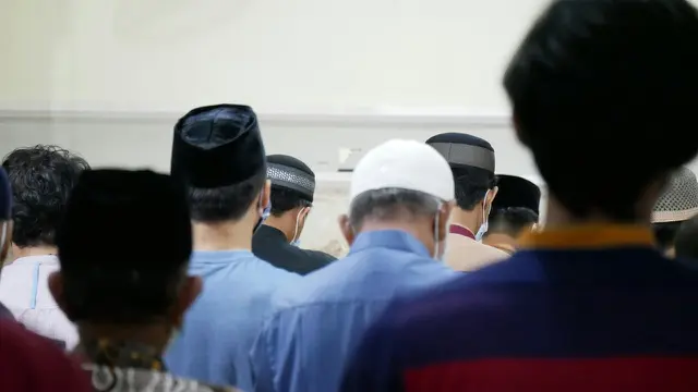 Ilustrasi Sholat Berjemaah