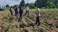 Lokasi penemuan mayat di perkebunan Kecamatan Tomohon Selatan, Kota Tomohon, Sulut.