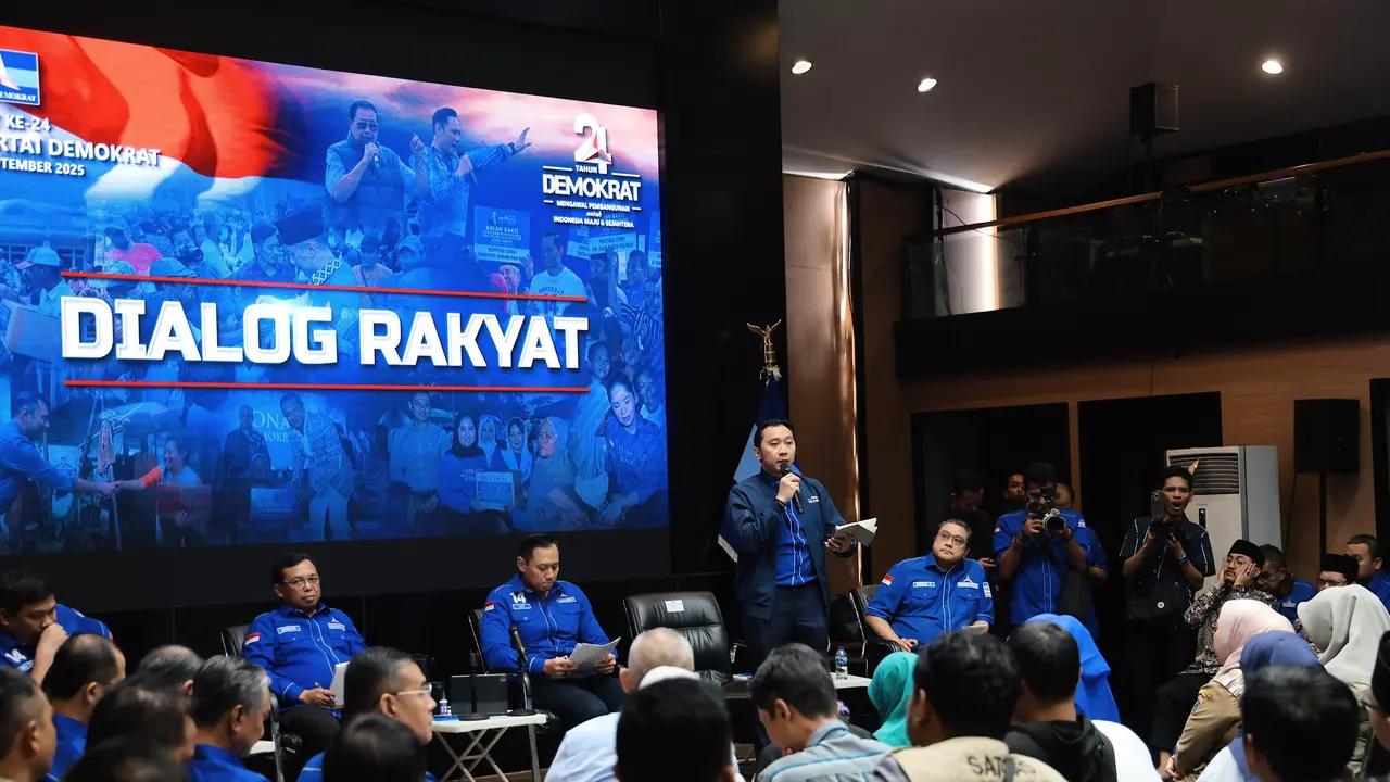Wakil Ketua Umum Partai Demokrat Edhie Baskoro Yudhoyono (Ibas) saat menghadiri “Dialog Rakyat” yang digelar oleh Partai Demokrat dalam rangka memperingati hari ulang tahun ke-24 di Kantor DPP Partai Demokrat, Jakarta (Istimewa)