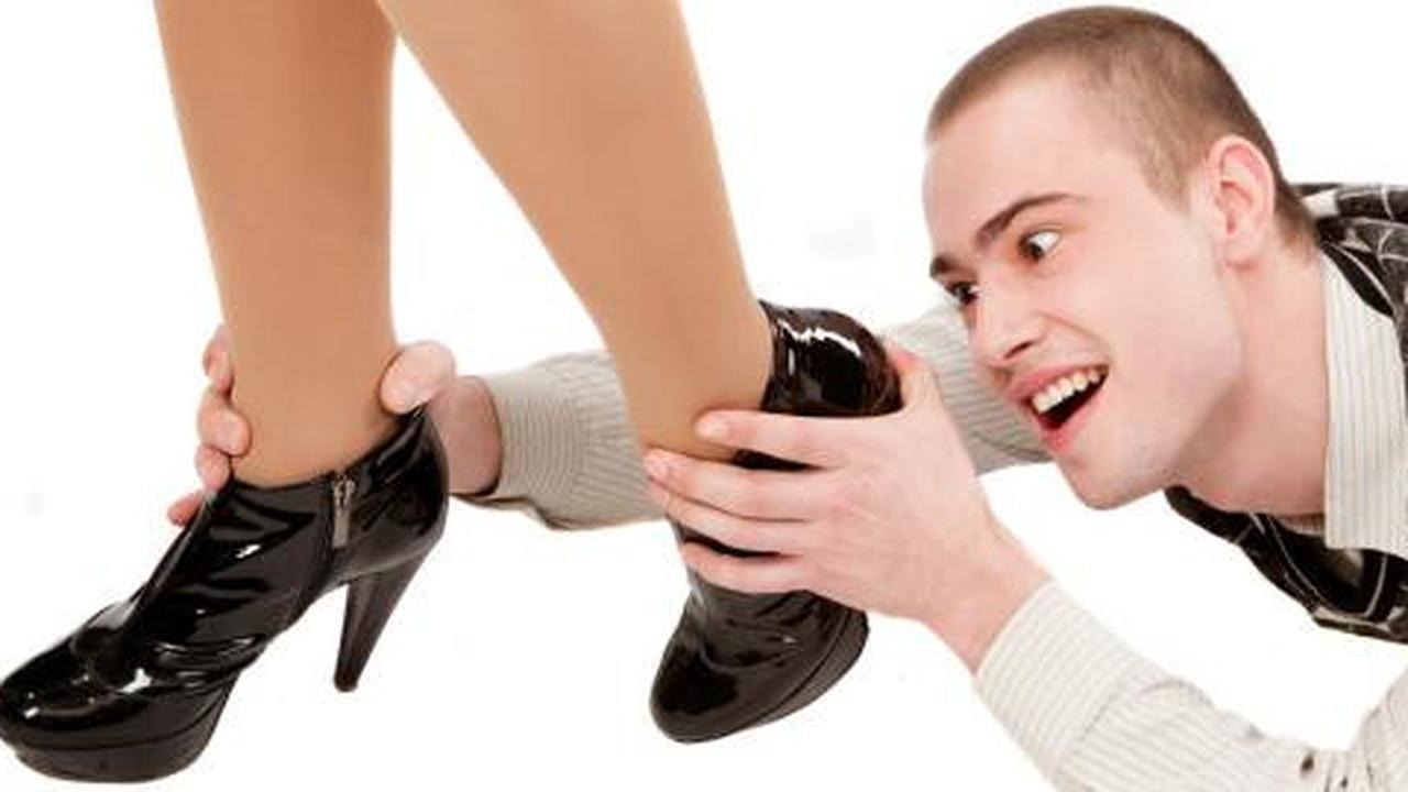 5 Alasan wanita tergila-gila pada pria posesif