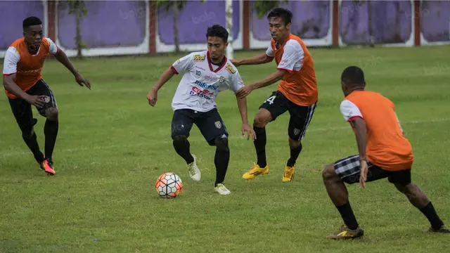 Bali United