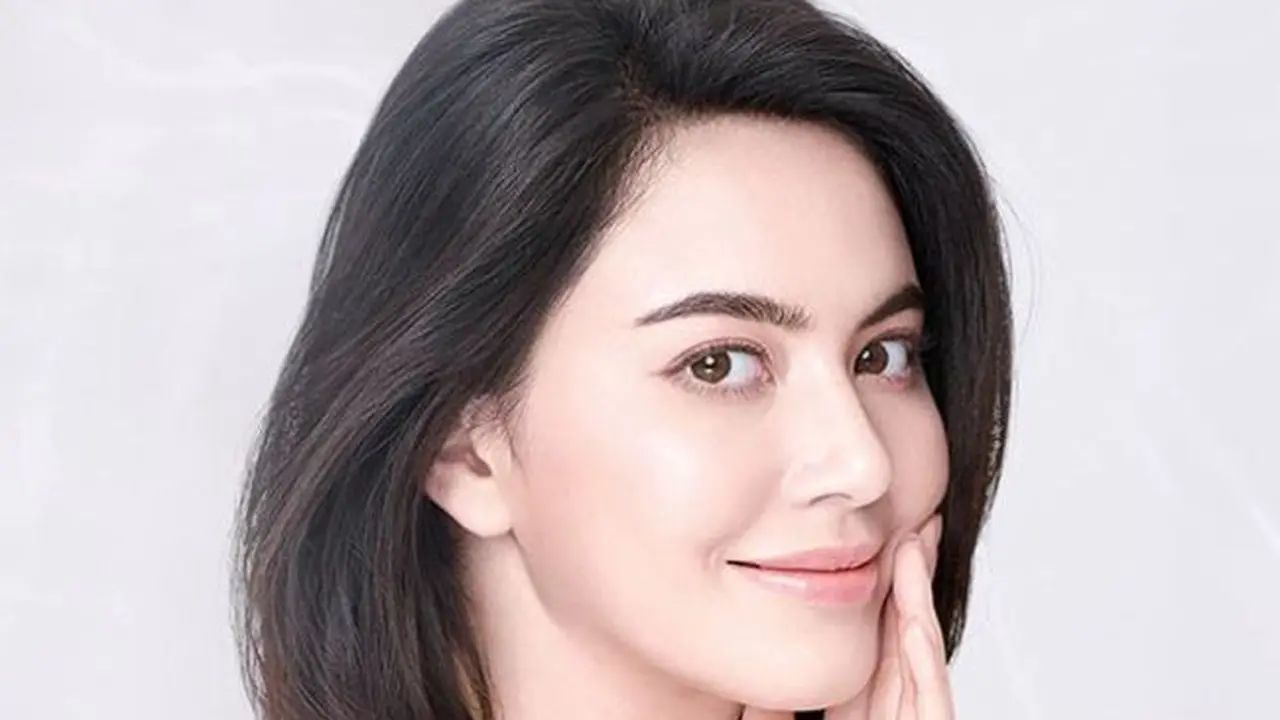 3 Manfaat Pentingnya Essence untuk Kulit Tampak Sebening Kristal