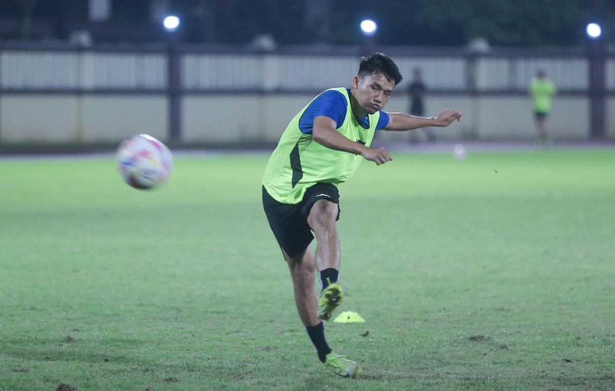 FOTO: Liga Indonesia All Star Mulai Latihan Jelang Hadapi Oxford United di Piala Presiden 2025