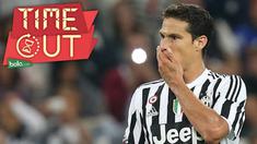 Hernanes, gelandang berkebangsaan Brasil ini abaikan kritikan dan memilih fokus menjalani kariernya di Juventus. 
