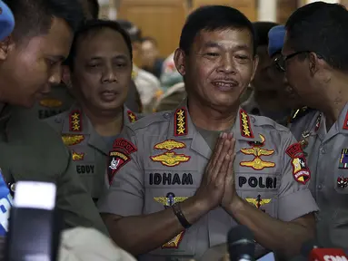 Kapolri Jenderal Polisi Idham Azis usai rapat kerja perdana dengan Komisi III DPR di Kompleks Parlemen, Jakarta, Kamis (30/1/2020). Rapat membahas Rencana Kerja 2020, Tindak lanjut kasus Novel Baswedan, Penanganan Kasus Natuna, Penanganan Kasus Taman Sari dan isu lainnya.(Liputan6.com/Johan Tallo)