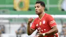 3. Serge Gnabry	(7 gol) - Pemain sayap Bayern Munchen ini tampil begitu mengesankan di Liga Champions 2019/2020. Ketajamannya dalam menyerang dan mencetak gol terbukti dengan sumbangan tujuh golnya untuk Bayern Munchen di Liga Champions musim ini. (AFP/John Macdougall/various sources)