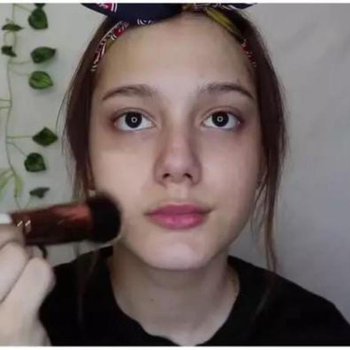 Makeup Natural ala Yasmine Ow