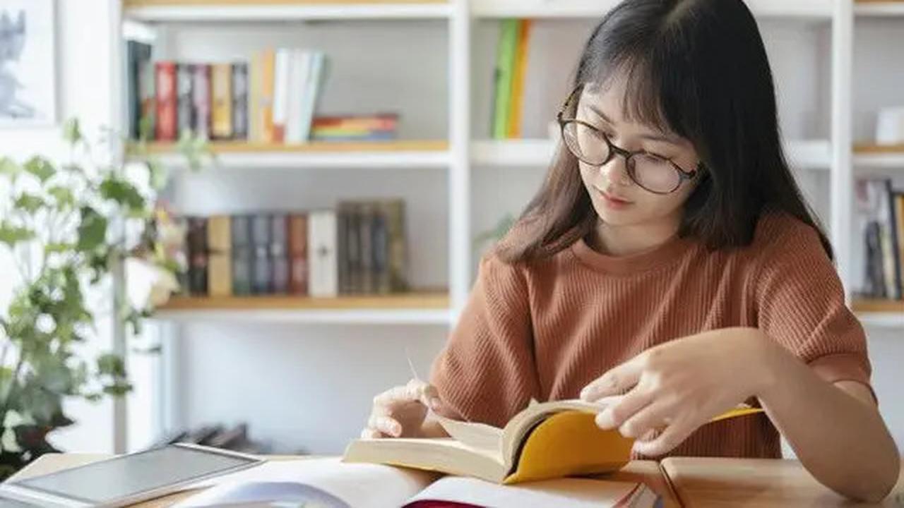 5 Hobi yang Menstimulasi Otak dan Membawa Kebahagiaan