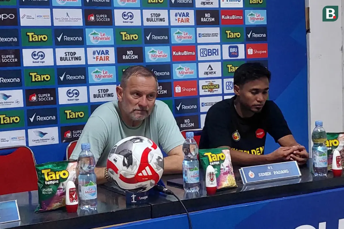 Pelatih Semen Padang, Dejan Antonic