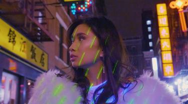 Girl Power Niki Dan Lisa Blackpink Saling Beri Dukungan News Entertainment Fimela Com