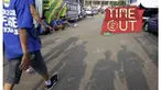 Kelompok suporter Persib, Viking, berencana menyajikan koreografi menarik yang melibatkan seluruh bobotoh di Stadion GBK, Minggu (3/4/2016).