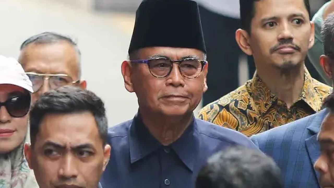 Menurutnya, rekening untuk pendidikan seharusnya tidak perlu diblokir