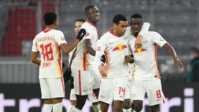 Foto Liga Jerman: Mueller Cetak Brace, Bayern Munich Imbangi RB Leipzig 3-3