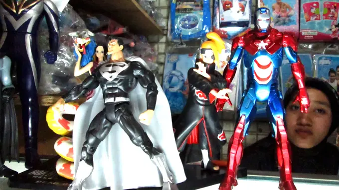 Mainan di Pasar Gembrong Ada yang Impor Dari Israel!