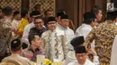 Ketum PKB Muhaimin Iskandar tiba untuk menghadiri acara Buka Puasa Bersama Partai Golkar, di Jakarta, Minggu (19/5/2019). Kegiatan tersebut mengangkat tema Menjemput Kemenangan Ramadan. (Liputan6.com/Faizal Fanani)