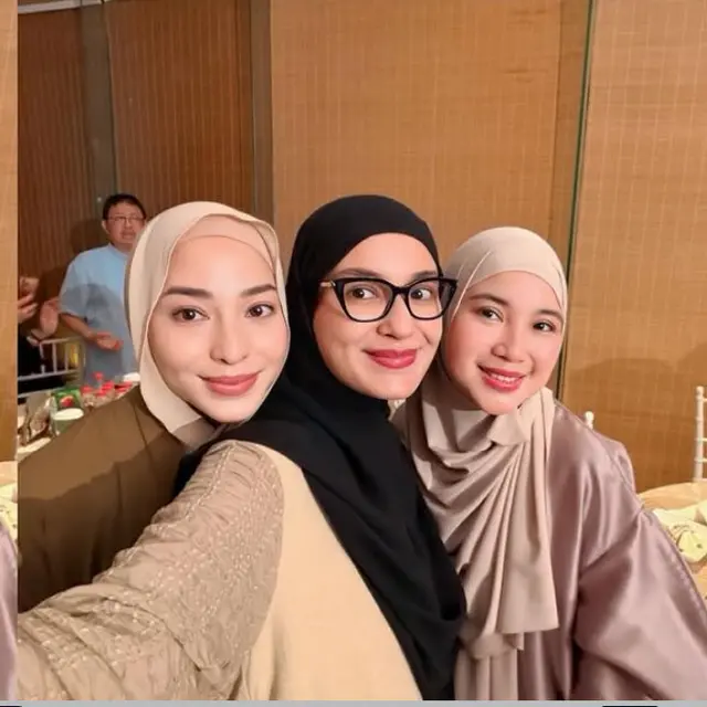 Shireen Sungkar saat Kajian Bersama.[@chafrederica]