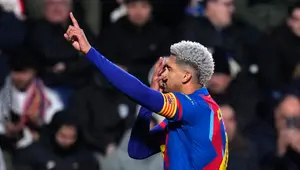 Barcelona Ambil Sikap soal Ronald Araujo