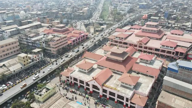 Pasar Ima Keithel yang dihuni oleh pedagang perempuan, dilihat dari luar (Tangkapan layar dari website cnn.com)