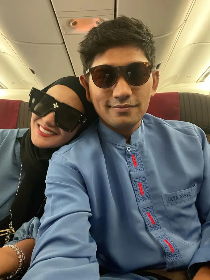 Tampil Berhijab, Ini 7 Momen Ririn Ekawati Jalani Umrah Bersama Ibnu Jamil