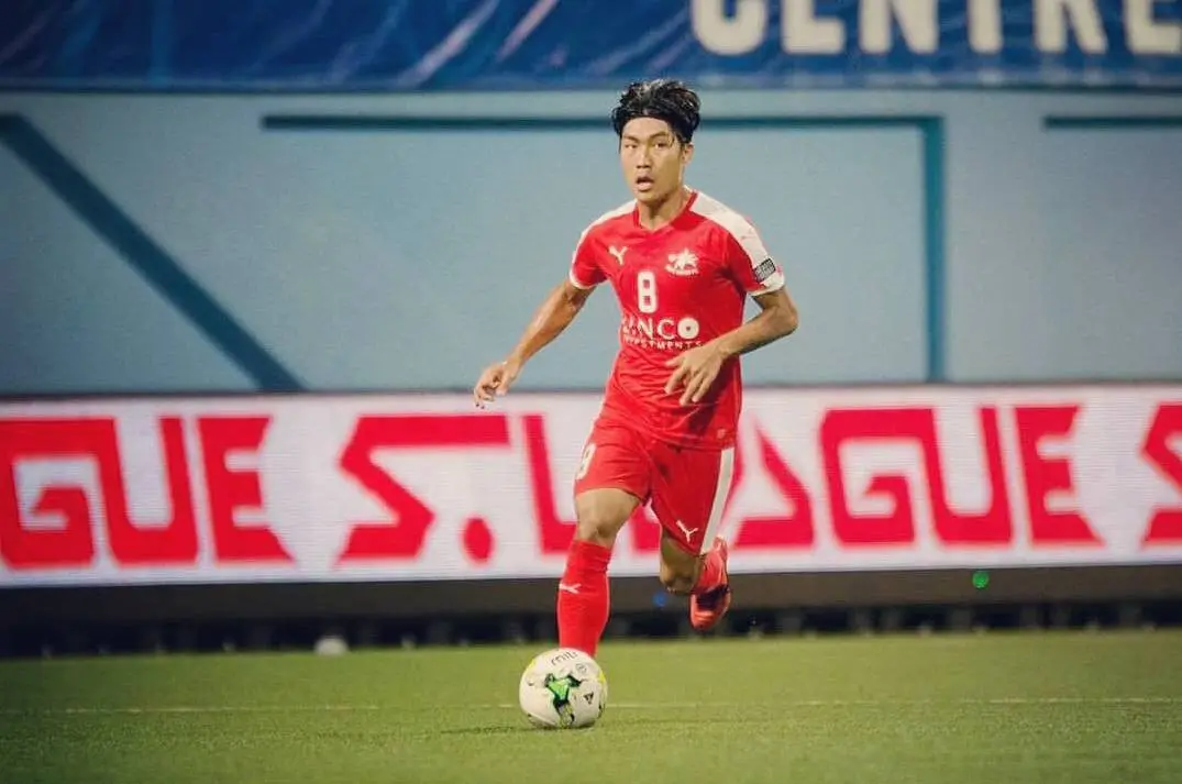 Penampilan apik Home United di fase grup Piala AFC 2018 tak terlepas dari peran Song Ui-young yang sejauh ini sudah mencetak lima gol. (Instagram/song_uiyoung)