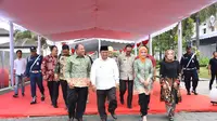 Wakil Gubernur Jawa Barat Uu Ruzhanul Ulum resmi membuka West Java Crafhastival-Pekan Kerajinan Jawa Barat (PKJB) 2019 dengan tema ‘Kebanggaan Jawa Barat’ di jalan Dipenogoro, Kota Bandung