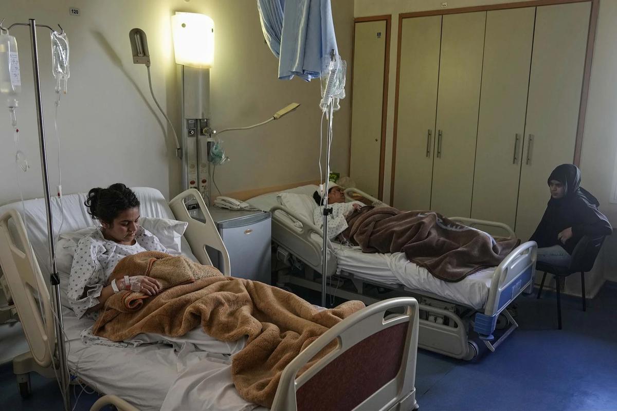 FOTO: Serangan Udara Israel Guncang Lebanon Timur Korban Tewas 12 Orang