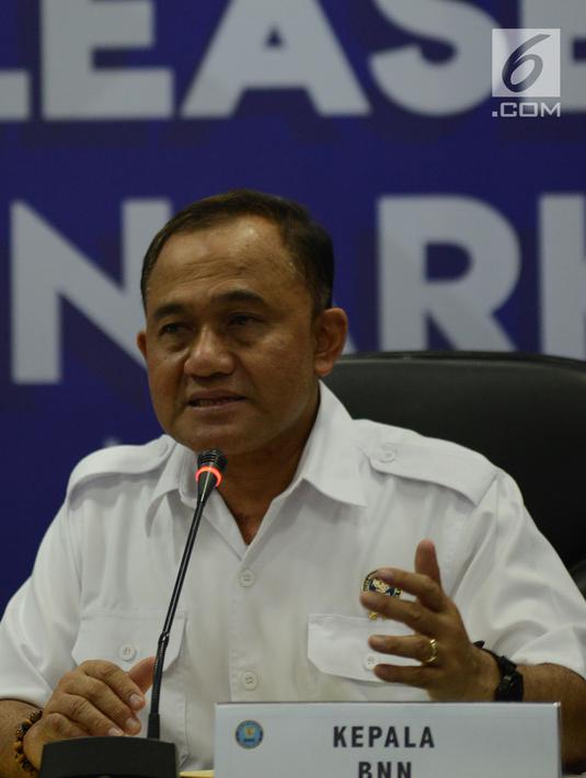 Kepala BNN Irjen Heru Winarko dalam acara rilis akhir tahun 2018 BNN di gedung BNN, Jakarta, Kamis (20/12). BNN mengidentifikasi di tahun 2018 ada 83 jaringan sindikat narkoba, sedangkan pada tahun 2017 sebanyak 99 jaringan. (Merdeka.com/Imam Buhori)