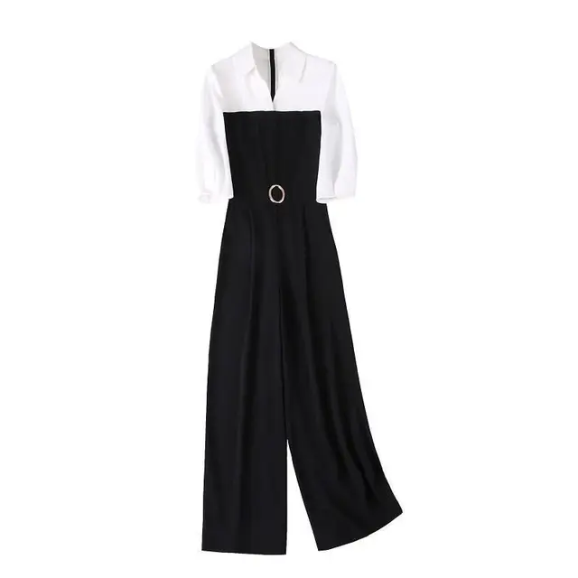 10 Inspirasi Jumpsuit Hijab Terbaru 2024, Bikin Penampilan Makin Stylish