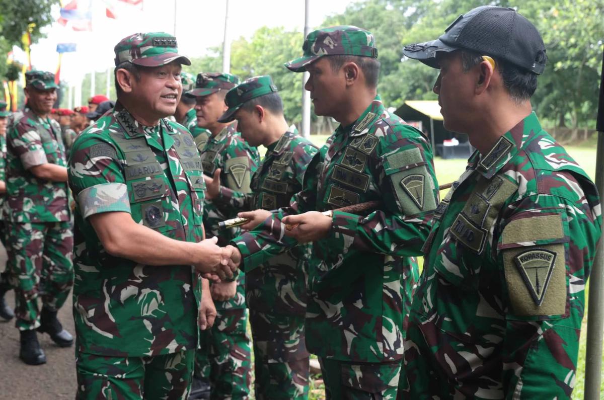 FOTO: Tegas! Kasad Maruli Simanjuntak Ingatkan Mental dan Disiplin Kunci Kemenangan di AARM 2025